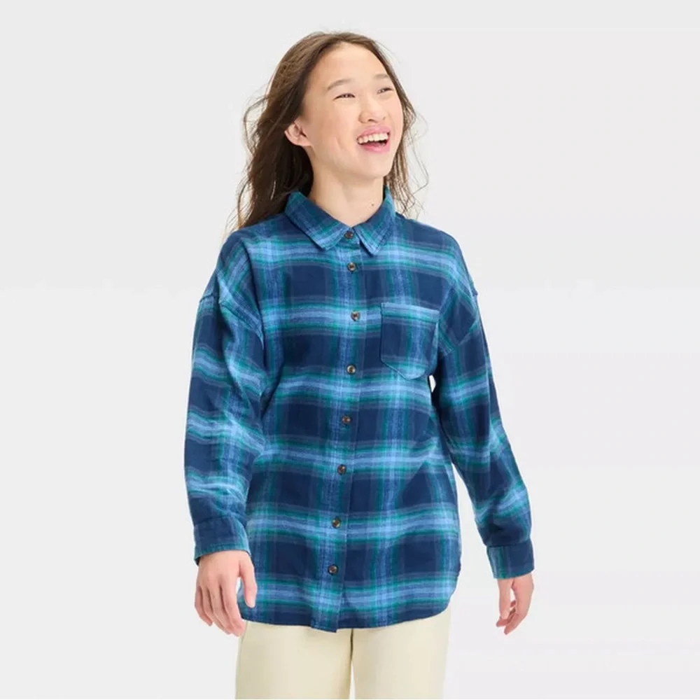 188 NWT Art Class Girls Oversized Button Front Flannel - Size: XL (14)